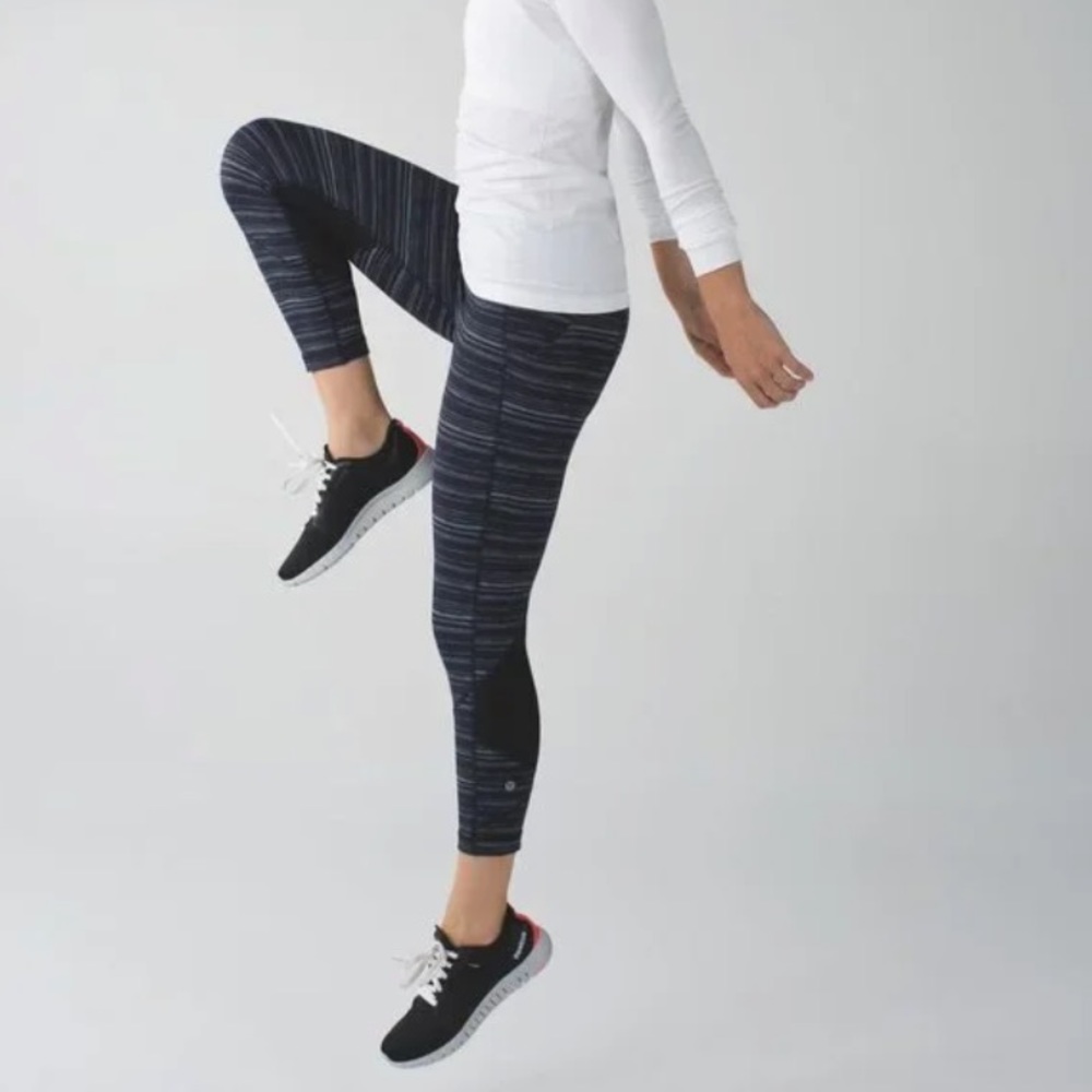 22” Lululemon Pace Rival Legging- Cyber Stripe Naval Blue Black